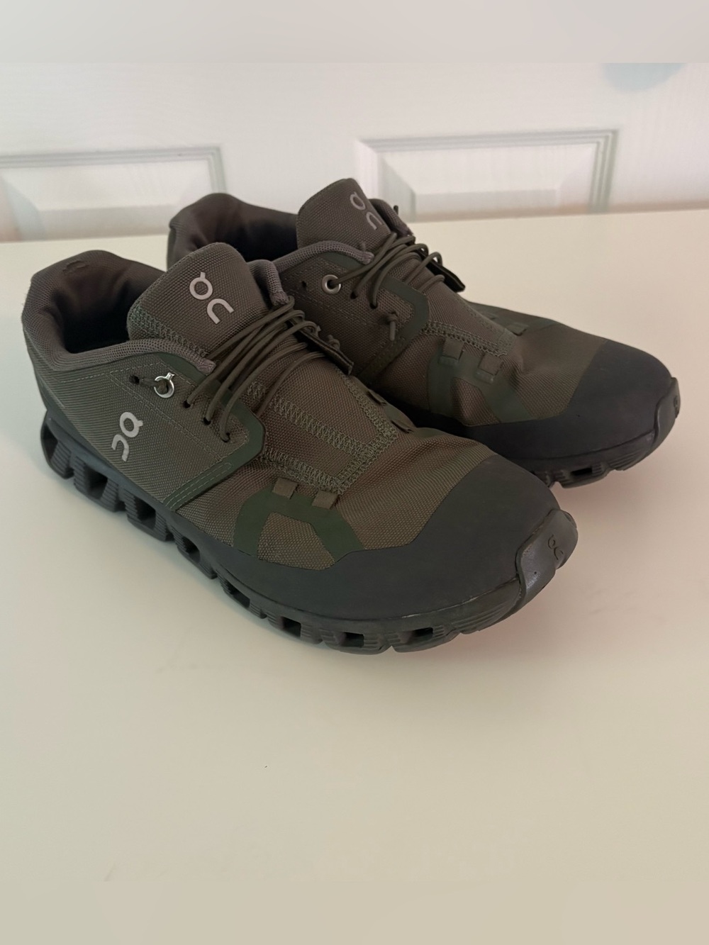On Cloud 5 Waterproof Outdoor Running Shoes Olive Green & Black 8.5